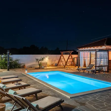 Stunning In With Sauna