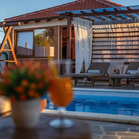 בית נופש Pet Friendly In With Wifi *