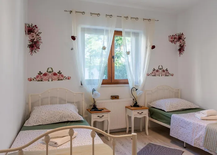 Stunning In With Sauna