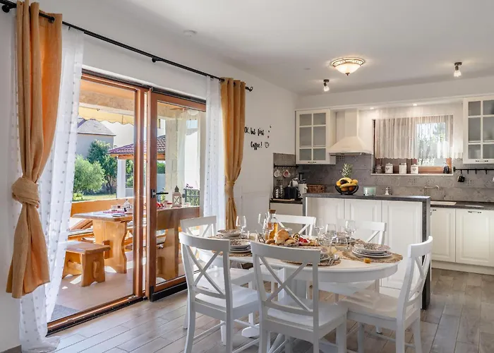 Stunning In With Sauna Дом отдыха Врси